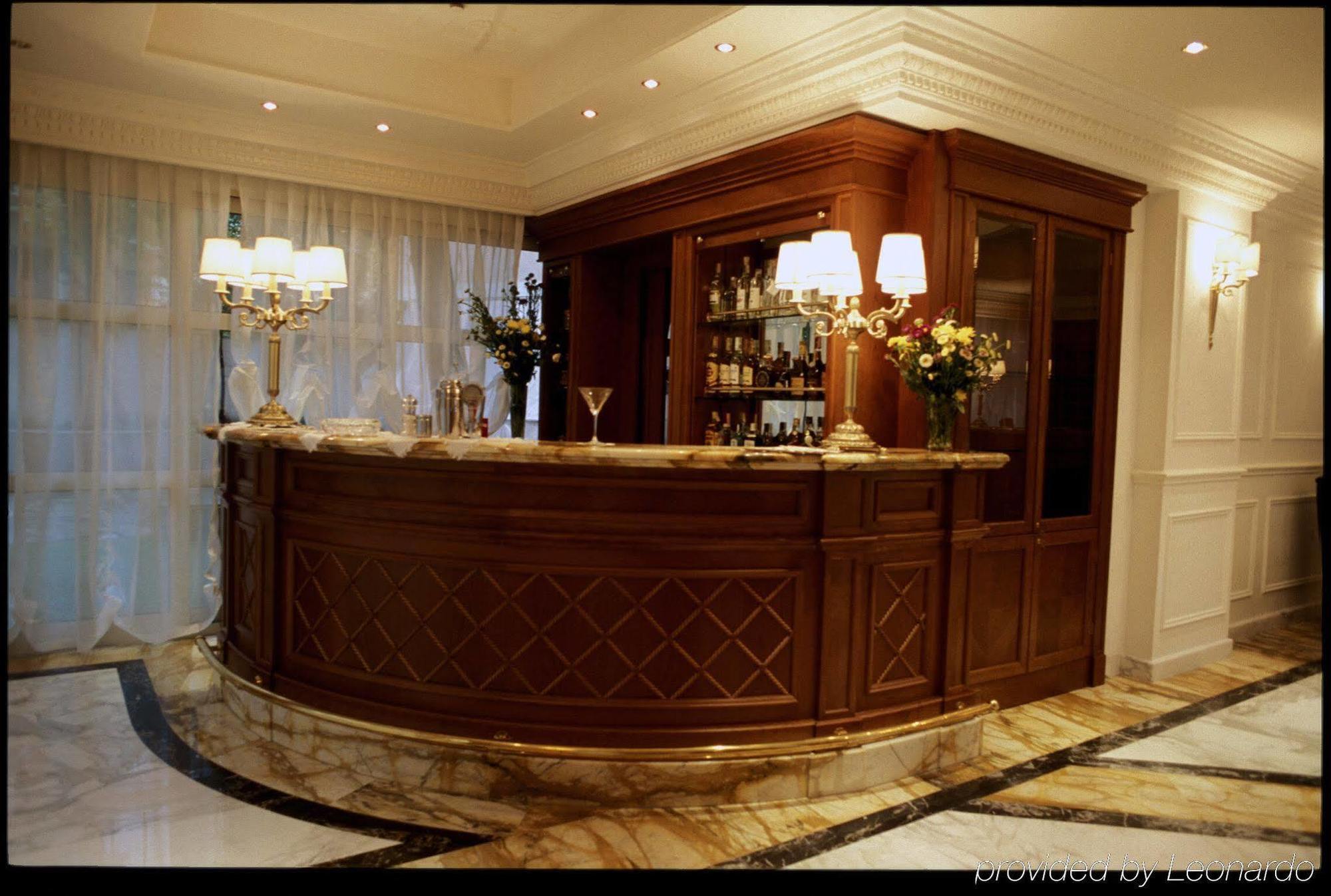 Sunrise Hotel Rome Restoran gambar